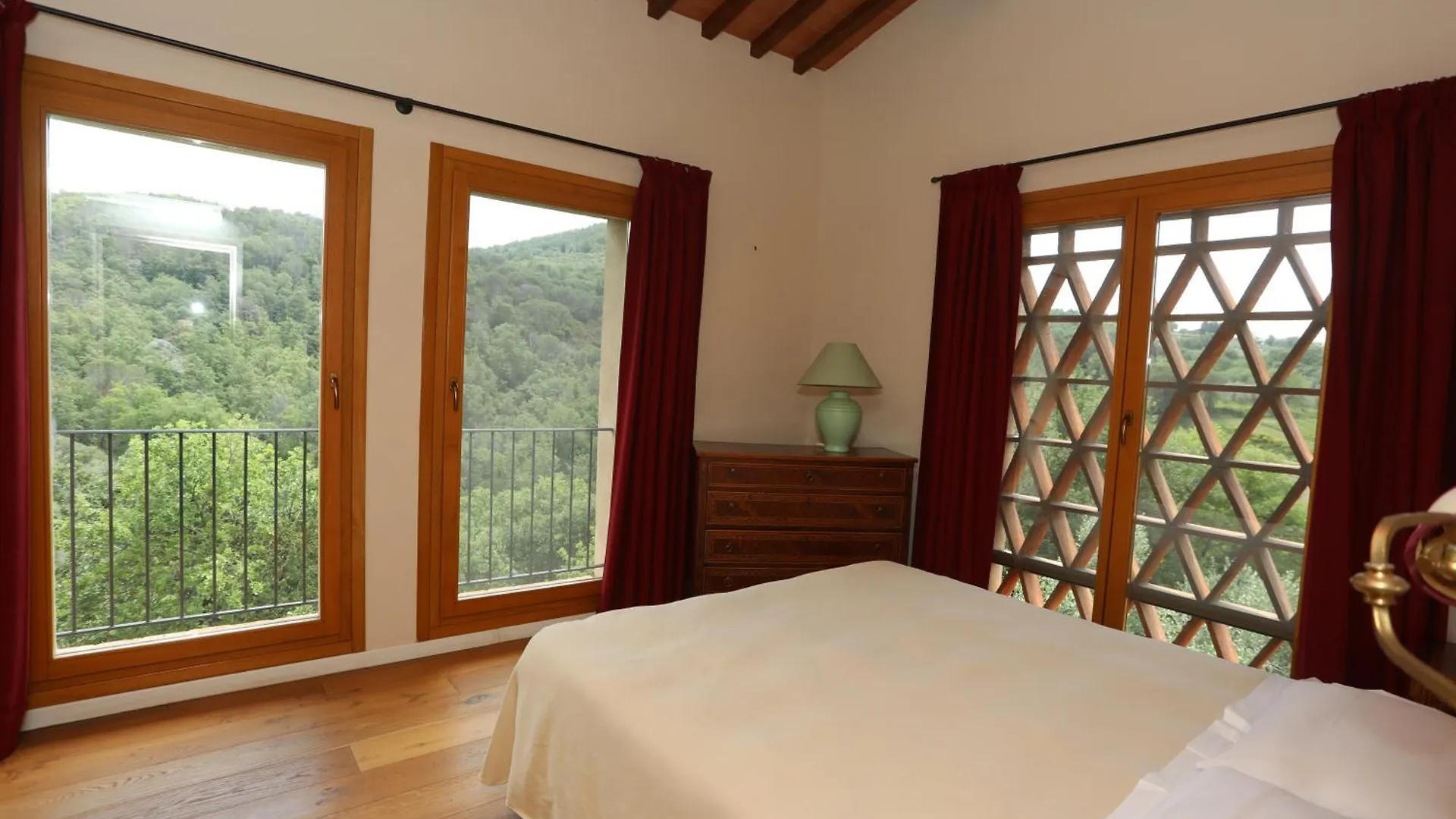 Farm stay Agriturismo Policleto Hotel Santo Stefano A Tizzano Italy