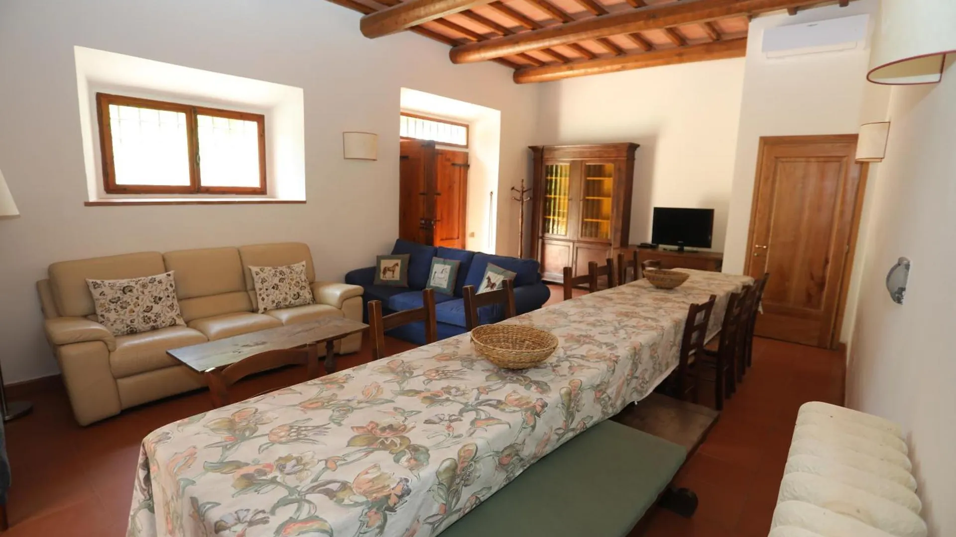 Farm stay Agriturismo Policleto Hotel Santo Stefano A Tizzano